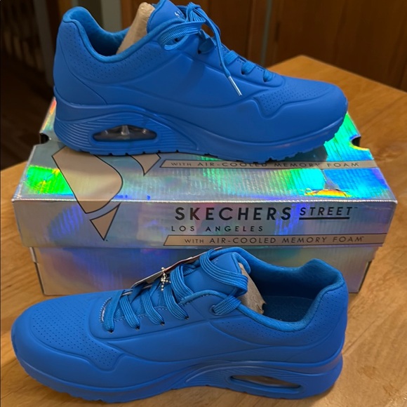 Skechers Street Los Angeles - Picture 1 of 7